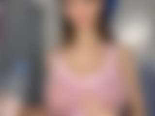 Live cam show with MissLaderer - Nipple Piercings on Dare Cams