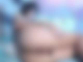 emmamoorex's Live Sex Cam Show