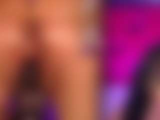 Live cam show with KatheCool - Public Black on Camsoda