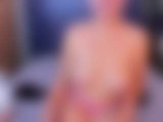 Lia-Nikol's Live Sex Cam Show