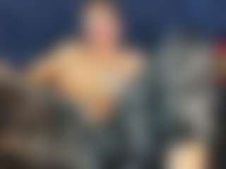 Live cam show with Lia-Nikol - Colombia on xxxlivecams.org
