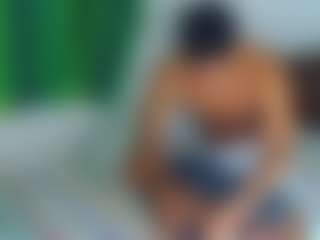 Live cam show with LuigiLuxs - Roleplay on sexylivex.com