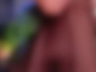 MiiaStonnee's Live Sex Cam Show