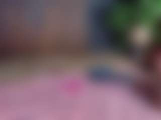MiiaStonnee's Live Sex Cam Show