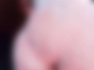 Live cam show with MiiaStonnee - Red Hair Blowjob on eurowanks.com