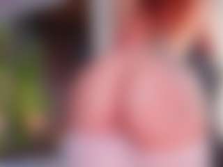 Live cam show with MiiaStonnee - Red Hair on Camsoda