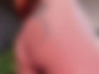 Live cam show with MiiaStonnee - Control on madthumbs