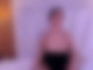 Ambarmml's Live Sex Cam Show