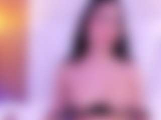 Ambarmml's Live Sex Cam Show