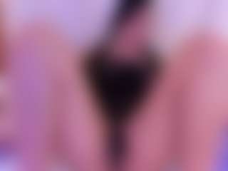 Ambarmml's Live Sex Cam Show
