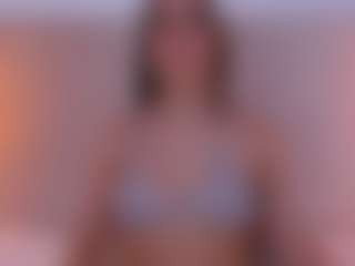 Ambarmml's Live Sex Cam Show