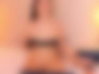 Ambarmml's Live Sex Cam Show
