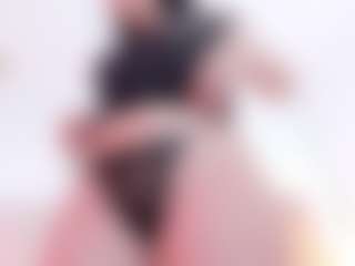Ambarmml's Live Sex Cam Show