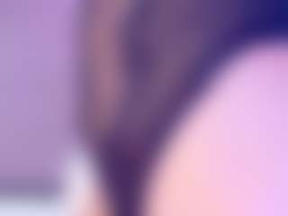 Live cam show with Ambarmml - Handjob on Camsoda
