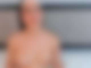 Ambarmml's Live Sex Cam Show