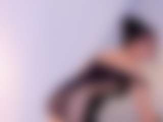Live cam show with Ambarmml - Athletic on Soda Cam