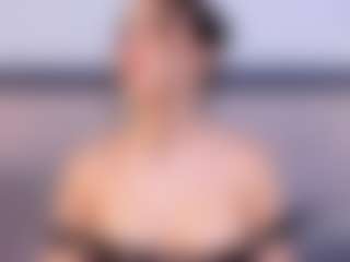 Ambarmml's Live Sex Cam Show