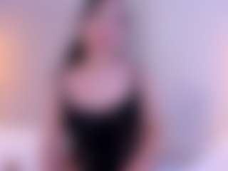 Ambarmml's Live Sex Cam Show