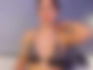 Ambarmml's Live Sex Cam Show