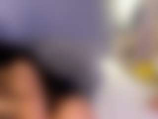 Ambarmml's Live Sex Cam Show