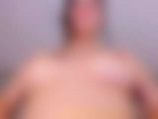 Ambarmml's Live Sex Cam Show