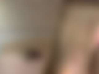 Live cam show with Alberta - Ass Clapping on Camsoda