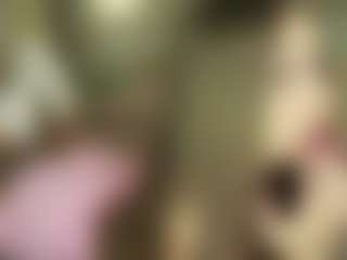 Live cam show with Alberta - College on StripNow