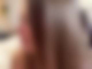 Live cam show with Alberta - Upskirt on Gym Cam Girls