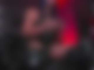 Draculairis's Live Sex Cam Show