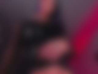 Draculairis's Live Sex Cam Show