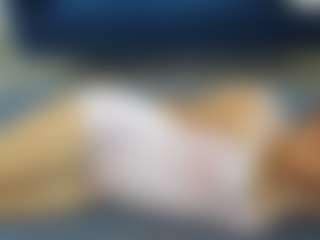 Issabelle19's Live Sex Cam Show