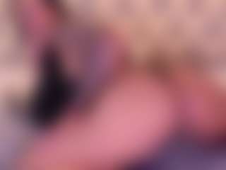 Kinsleybrown's Live Sex Cam Show