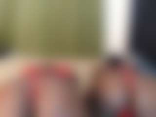 Live cam show with Rox and Ane - Cum on slutload