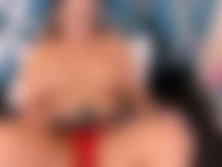 Sky Saenz's Live Sex Cam Show