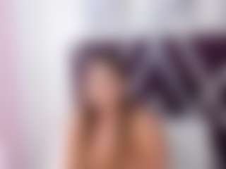 Live cam show with Sky Saenz - Cute on CamwithHer