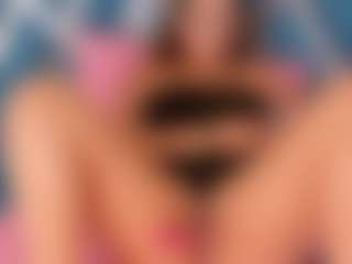 Sky Saenz's Live Sex Cam Show