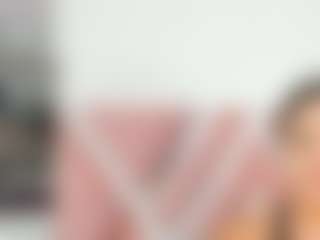 Sky Saenz's Live Sex Cam Show