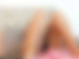 Sky Saenz's Live Sex Cam Show