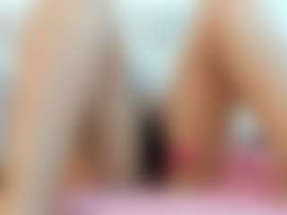 Sky Saenz's Live Sex Cam Show
