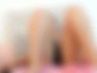 Sky Saenz's Live Sex Cam Show