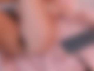 Live cam show with Sky Saenz - Facial Piercings on Gym Cam Girls