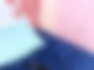 Live cam show with Sky Saenz - Public on Cam Slut