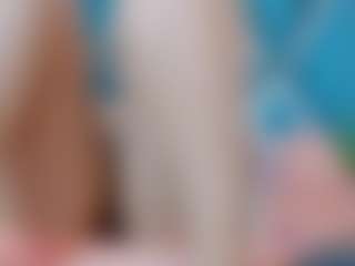 Live cam show with Sky Saenz - Blonde Hair Fetish on CamwithHer