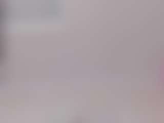 Sky Saenz's Live Sex Cam Show