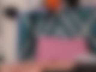 Live cam show with Sky Saenz - Blonde Hair on fapnchat