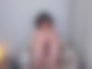 Live cam show with SunDeane - Huge on Livezox