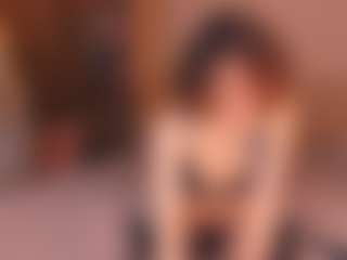 Live cam show with SunDeane - Fingering on Camsoda