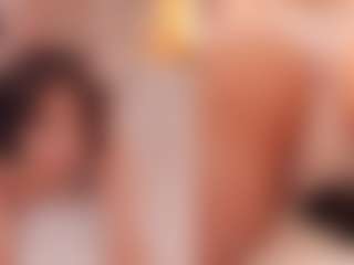 Live cam show with SunDeane - Moaning on AdultVida.com