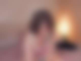 Live cam show with SunDeane - Interactivetoy on Mixed Magazine Live