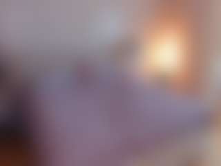 Live cam show with SunDeane - Huge on TeamSkeetLive